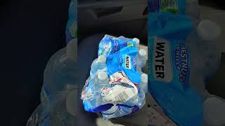 Free bottled water in the grocery store dumpster [upl. by Mel309]