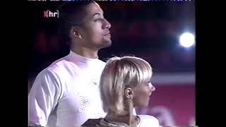 2003 ARD Gala  Aljona Savchenko amp Robin Szolkowy [upl. by Onibag]