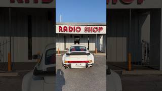 The 82 Porsche 930 gets a new radio [upl. by Fianna]