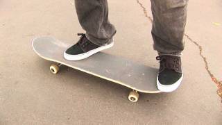 HOW TO KICKFLIP THE EASIEST WAY TUTORIAL [upl. by Ioved]