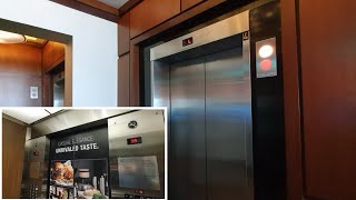 🇨🇦 Niagara Falls Marriott Fallsview Hotel Lift 4  Northern [upl. by Llenet77]