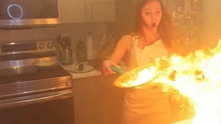 IDIOTAS EN LA COCINA 2022  Fails Cocinando [upl. by Enyaht28]