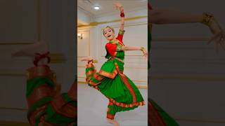 Mere Dholna 😍  Ami Je Tomar  shorts youtube kathak BhoolBhulaiyaa3 ytshorts trendingshorts [upl. by Sudaorb]