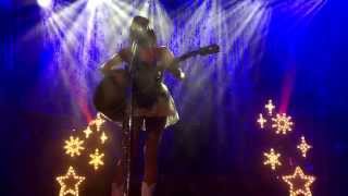 Kacey Musgraves cries and plays an emotional version of Merry Go Round Live in Glasgow Scotland [upl. by Ahseeyt688]