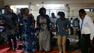 Pure Pentecostal Praise Led by Deaconess Jane Quaye  Sunday Street Gospel Evangelism [upl. by Assanav]