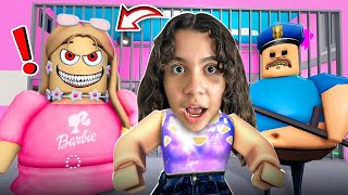 SARAH JOGANDO O VÍDEO DA BARBIE MONSTRO   Roblox [upl. by Dagall]