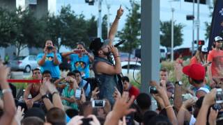 Andy Mineo quotSuperhumanquot II Live in Houston Texas  Boomin In Discovery Green  AndyMineo Ngen [upl. by Htebazil759]