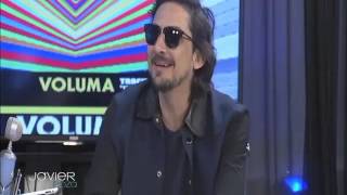 Javier Poza entrevista a León Larregui [upl. by Lanaj]