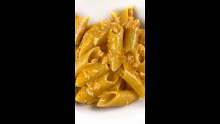 PENNE alla VODKA e SALMONE la pasta più famosa degli anni 80 Shorts 🤩🐟😍 [upl. by Ilrak]