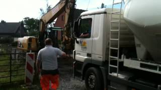 LKW Steckt in Baustelle fest Part2 [upl. by Reisman]