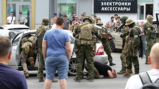 Wagner fighters maintain presence in southern Russian city of RostovonDon  AFP [upl. by Erlewine]