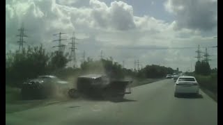 Car crashes compilation The most terrible Car Crash  109 [upl. by Ikcin816]