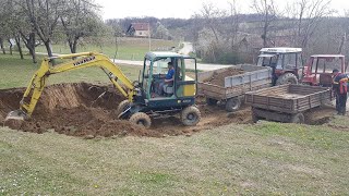 Bager Yanmar B50W  Kopanje zemlje i utovar  Zetor amp MF [upl. by Rosenbaum]