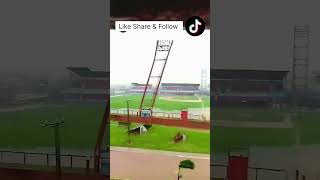 Watch as Hurricane Rafaels winds topple astadium light in Artemisa Cubahurricane tropics cuba [upl. by Anirret]