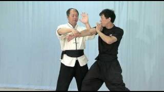 Shuai Jiao  Kung Fu Wrestling Defense Techniques by Dr Yang JwingMing YMAA DVD [upl. by Yeliah669]