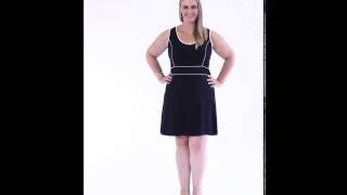 Vestido Decote Redondo Preto e Branco Plus Size  Marguerite  Posthaus [upl. by Rosenwald]