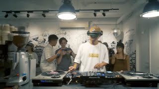 JAZZHIPHOPDOWNBEATHOUSE MIX XDJRX3 VINYL NIX  DJ SiMO by MUSIC LOUNGE STRUT at Koenji Tokyo [upl. by Hadihahs]