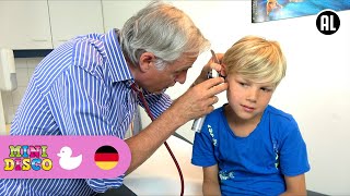 KRANK  Kinderlieder  Beim Doktor  Mini Disco [upl. by Gwenn]