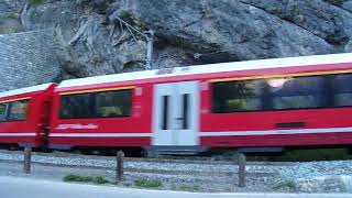 Suisse  Grisons  Col de lAlbula  Train express  vue panoramique  Août 2022 [upl. by Boycey]