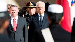 Mattarella incontra il Re e la Regina di Giordania [upl. by Nahtanhoj44]