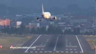 Aterrizajes con viento en aeropuerto de Bilbao LEBB 24112012 Crosswind Landings [upl. by Anah]