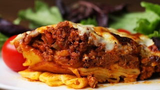 GreekStyle Pasta Bake Pasticcio [upl. by Galina]