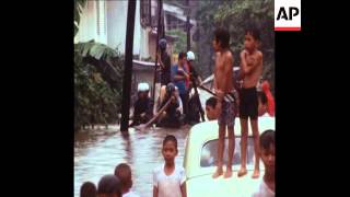 SYND 3970 RESCUE WORK AFTER FLOODS IN MANILA [upl. by Nnahs]