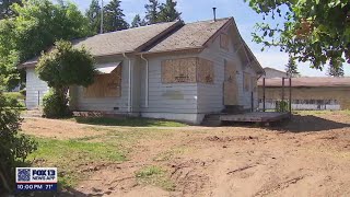 Everett nuisance home cleared 9 people 6 tons of garbage removed  FOX 13 Seattle [upl. by Irovi]