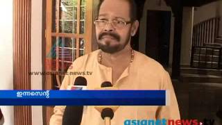 V S Achuthanandan visits actor Innocent വിഎസ് [upl. by Dunn]