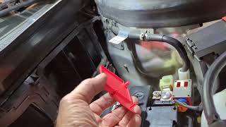 Mercedes Benz GLK350 replace engine battery saving radio code easy way by froggy [upl. by Sug]