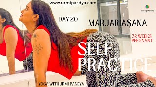 Day 20 Cat  Cow Pose  Marjariasana  8 Months Pregnant  Urmi Pandya [upl. by Aisile]