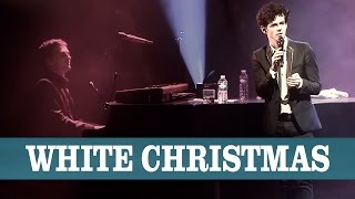 Michaël Gregorio  White Christmas avec les Voix Timbrées [upl. by Mathian]