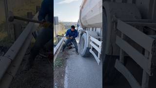 Thats One Easiest Way To Get The Wheel Off of Unit truck [upl. by Arinayed3]