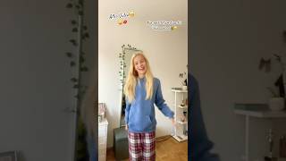 Wait…nur noch 8 Samstage🤭🎄ytshorts dance blonde trending fyp christmas viralshorts [upl. by Gosser]