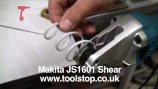 Makita JS1601 Shear [upl. by Yaral]