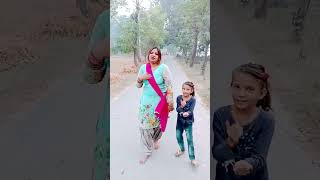 khich khich ke nishane hun main Marti please like and subscribe [upl. by Bertsche465]