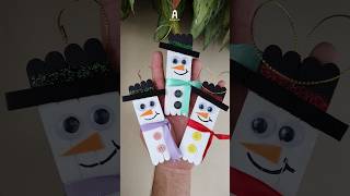 diy 🎄 ENFEITES DE NATAL com forma de BONECOS DE NEVE feitos com PALITOS DE PICOLÉ natal [upl. by Ellennoj410]