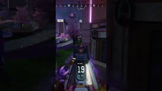 Im a flatline crutch apexlegends howtogetbetteratapexlegends apex lobagameplay fyp [upl. by Oderfodog328]