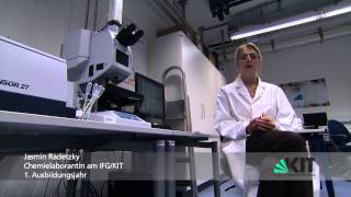 Ausbildung am KIT Chemielaborantenin [upl. by Rehpotsirhc]