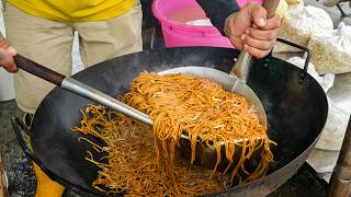 Noodles Master  04 Fried Noodles in Penang  Malaysia Street Food [upl. by Aser621]