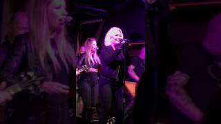 Kim Wilde Chequered Love  live Eastleigh June 2017 [upl. by Marylin]