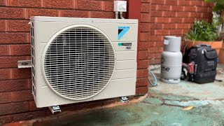 Daikin R32 Unit Install Conquering a Long Pipe Run amp Balcony Obstacles  Can It Pump That Far [upl. by Htes24]