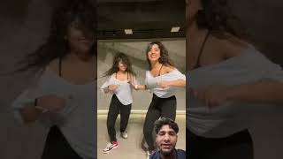 Chinki minki ki pehchan bollywood dance twins dancer dancechallenge comedyfilms [upl. by Leizo]