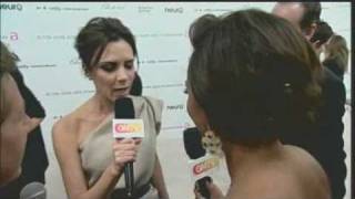 Victoria Beckham amp Mel B  Oscars 2010 [upl. by Ecirual]