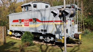 Tour a Caboose 1960s ACL  SCN Caboose Sea Board Coast Line Railroad Train Rail Fan [upl. by Amles200]