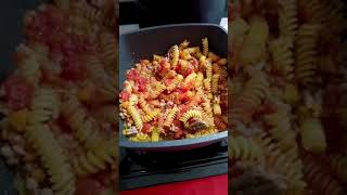 patate effetto forno e fusilli alla bolognese [upl. by Suhsoj]