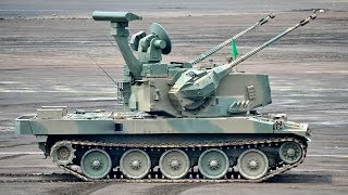 Japanese Gepard  Mitsubishi Type 87 Selfpropelled Antiaircraft Gun Oerlikon KDA 35 mm twin cannon [upl. by Erick]