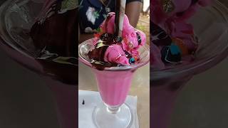 Strawberry ice cream with chocolate  😋😋 icecream shorts shortvideo [upl. by Maura]