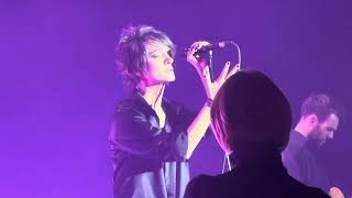 Zemfira  Хочешь live Paris 171124 [upl. by Amimej]