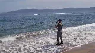 pêche au bar rayé en gaspesie plage barachois [upl. by Isiad907]